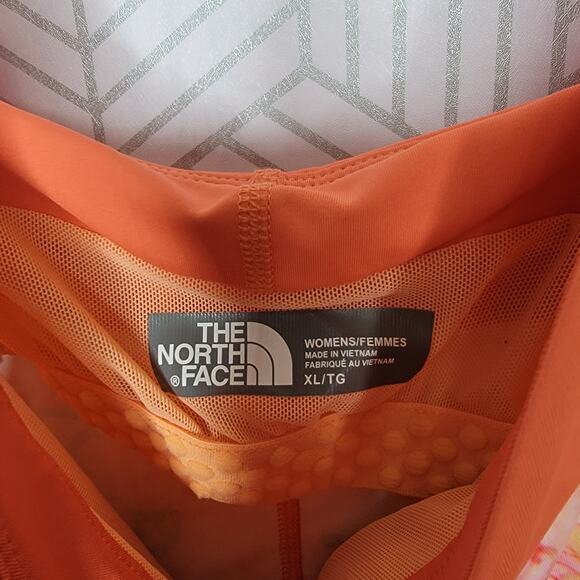 The North Face Swim Tankini w/ Built in Bra Sz XL - Picture 7 of 8